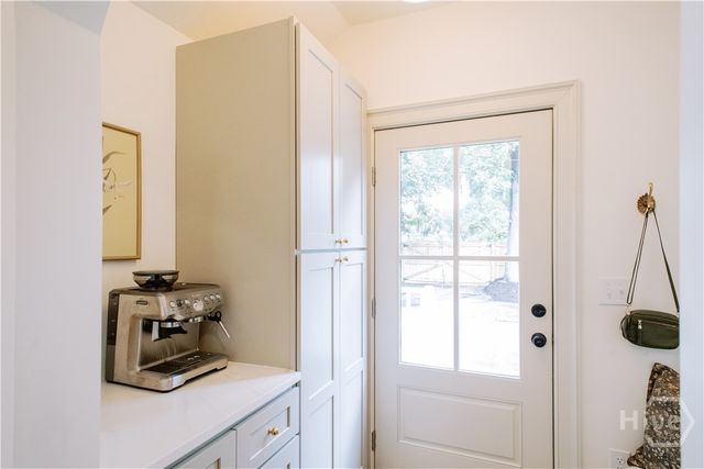1214 E Duffy Street, Savannah, GA 31404