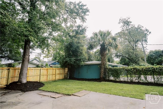 1214 E Duffy Street, Savannah, GA 31404
