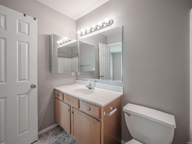 3101 N Stockwell Road, Evansville, IN 47715