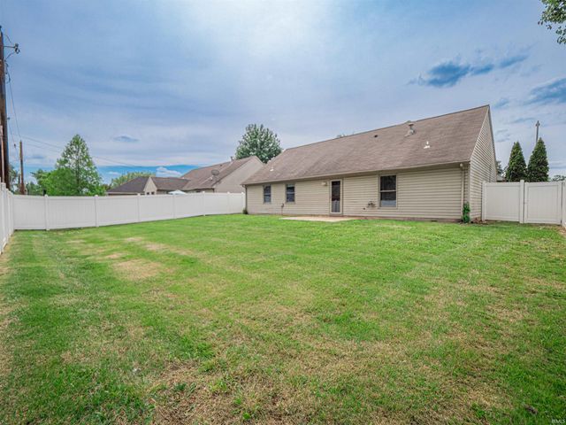 3101 N Stockwell Road, Evansville, IN 47715