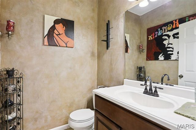 9965 Shiloh Dr, Hillsboro, MO 63050