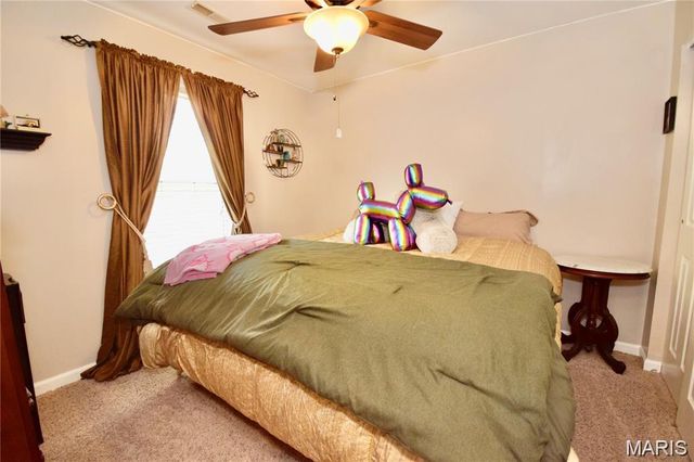 9965 Shiloh Dr, Hillsboro, MO 63050