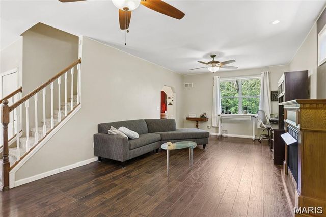 9965 Shiloh Dr, Hillsboro, MO 63050