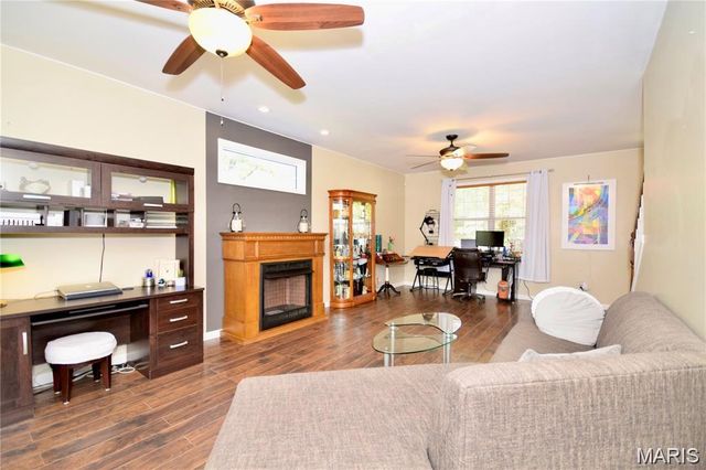 9965 Shiloh Dr, Hillsboro, MO 63050