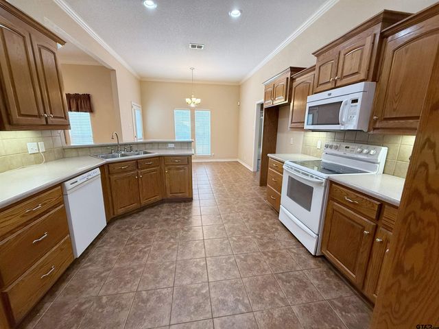 331 County Road 2258, Mineola, TX 75773