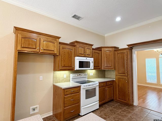 331 County Road 2258, Mineola, TX 75773