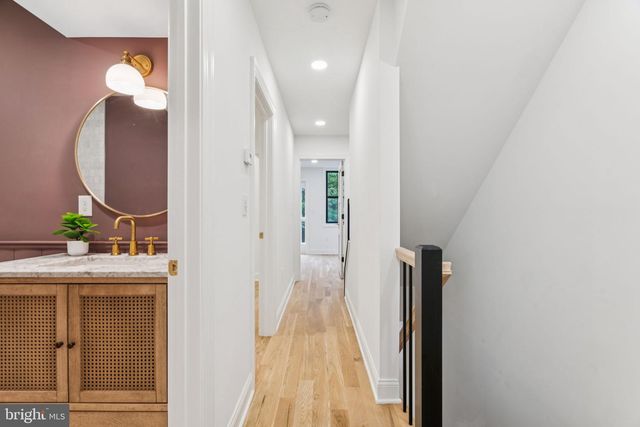1310 E PASSYUNK AVE, Philadelphia, PA 19147