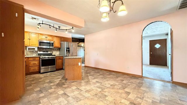 106 Baker Street, Shawnee, OK 74801