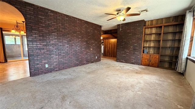 106 Baker Street, Shawnee, OK 74801