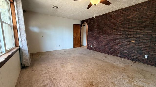 106 Baker Street, Shawnee, OK 74801