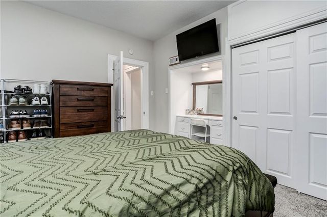 1427 6th Avenue, Leavenworth, KS 66048