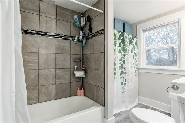 1427 6th Avenue, Leavenworth, KS 66048