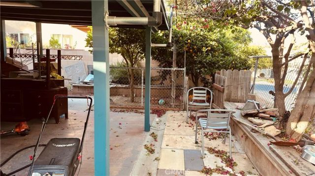 11666 Remington, Sylmar, CA 91342