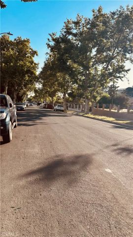 11666 Remington, Sylmar, CA 91342