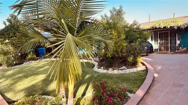 11666 Remington, Sylmar, CA 91342