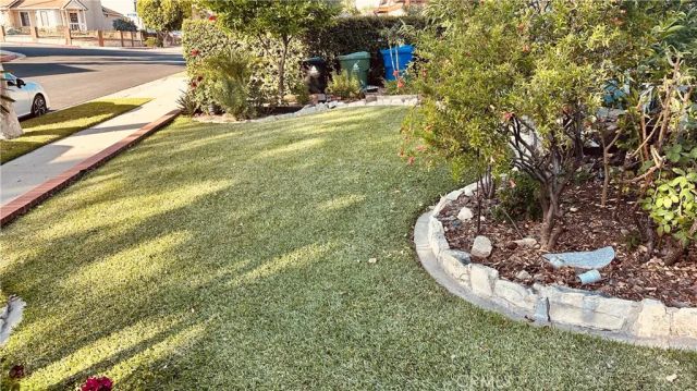 11666 Remington, Sylmar, CA 91342