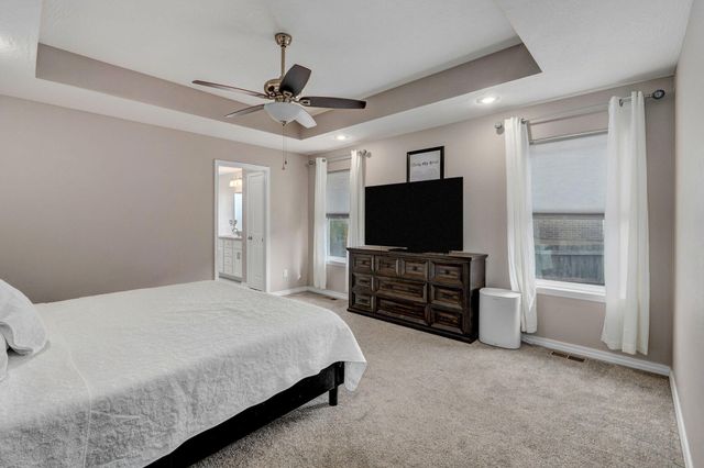 1349 E Stoneridge Street, Springfield, MO 65803