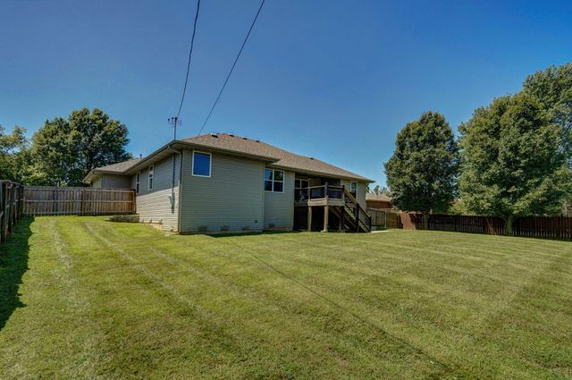 1349 E Stoneridge Street, Springfield, MO 65803
