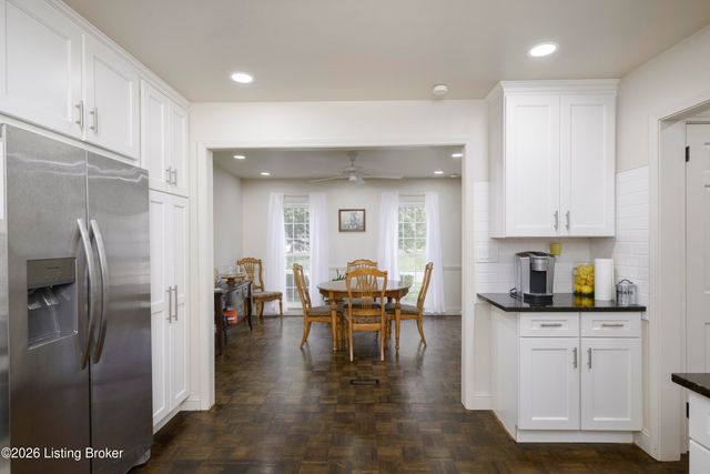4206 San Marcos Rd, Jeffersontown, KY 40299