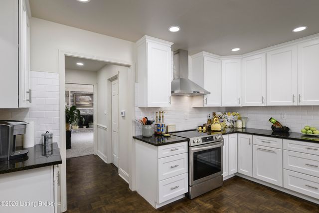 4206 San Marcos Rd, Jeffersontown, KY 40299