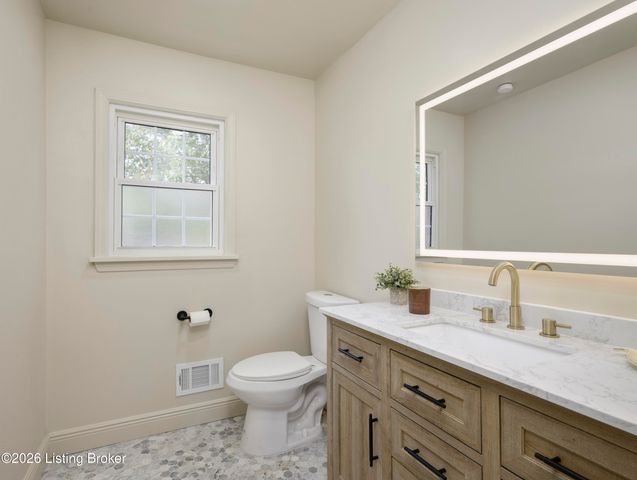 4206 San Marcos Rd, Jeffersontown, KY 40299
