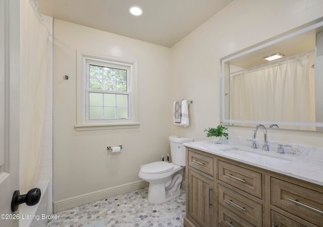4206 San Marcos Rd, Jeffersontown, KY 40299