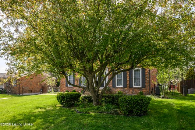 4206 San Marcos Rd, Jeffersontown, KY 40299