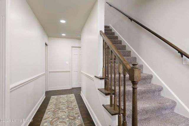 4206 San Marcos Rd, Jeffersontown, KY 40299