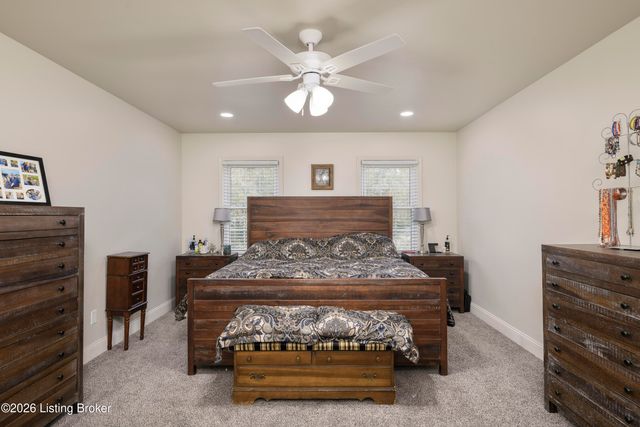4206 San Marcos Rd, Jeffersontown, KY 40299