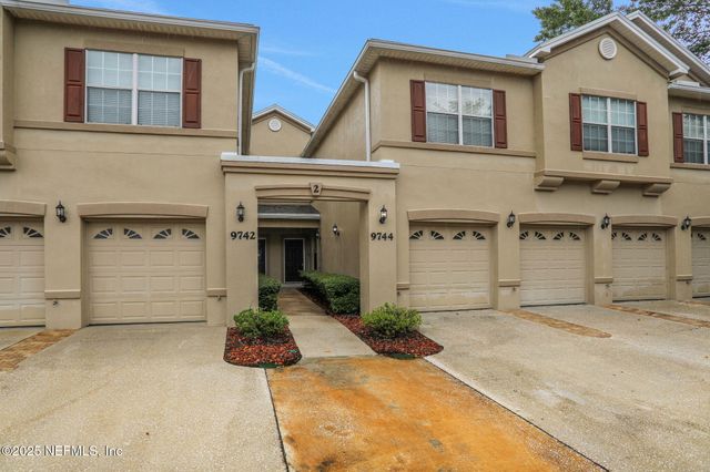 9744 SUMMER GROVE Way, 116, Jacksonville, FL 32257