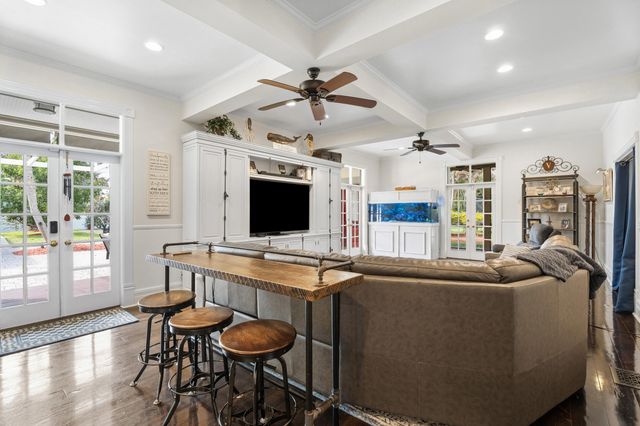 2515 N Indian River Drive, Fort Pierce, FL 34946