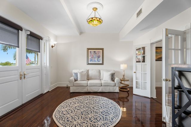 2515 N Indian River Drive, Fort Pierce, FL 34946