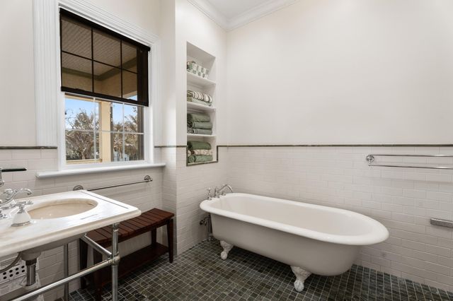 2515 N Indian River Drive, Fort Pierce, FL 34946