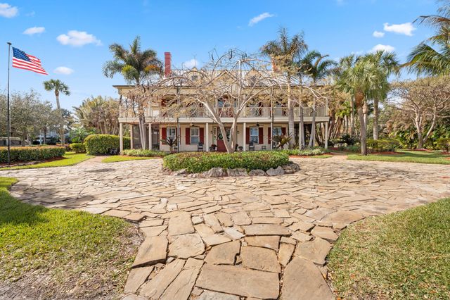 2515 N Indian River Drive, Fort Pierce, FL 34946