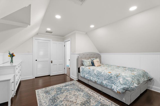 2515 N Indian River Drive, Fort Pierce, FL 34946