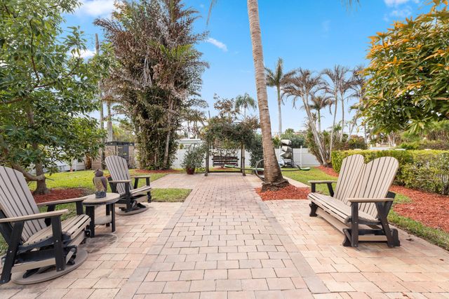 2515 N Indian River Drive, Fort Pierce, FL 34946