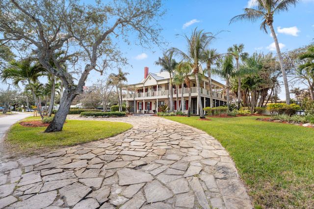 2515 N Indian River Drive, Fort Pierce, FL 34946