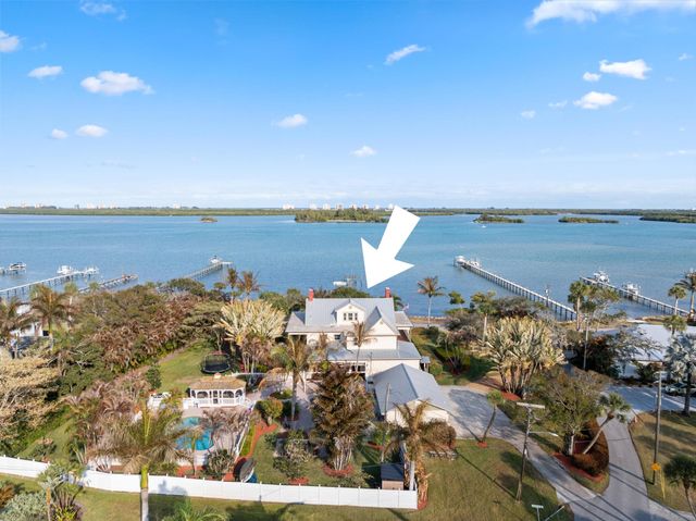 2515 N Indian River Drive, Fort Pierce, FL 34946