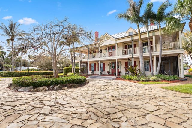 2515 N Indian River Drive, Fort Pierce, FL 34946