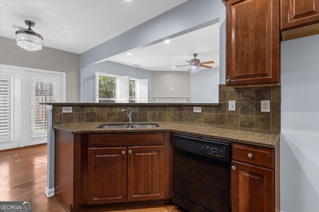 1005 Chalbury Way, Alpharetta, GA 30004