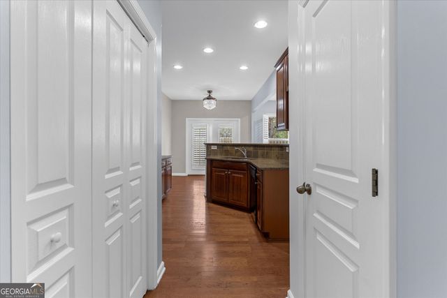 1005 Chalbury Way, Alpharetta, GA 30004