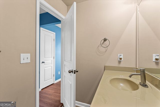 1005 Chalbury Way, Alpharetta, GA 30004