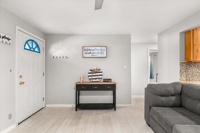 5723 N Loma Dr, Spokane, WA 99205