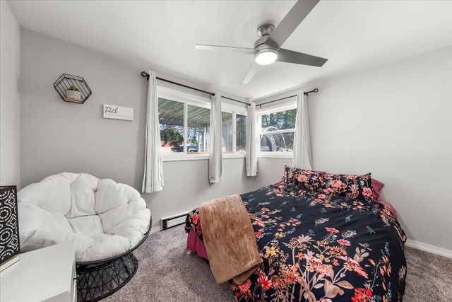 5723 N Loma Dr, Spokane, WA 99205