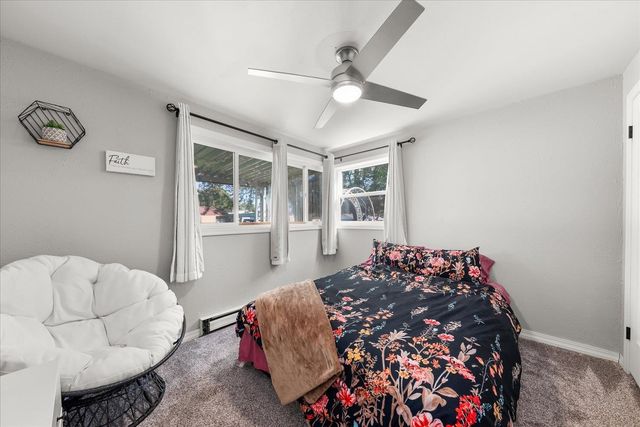 5723 N Loma Dr, Spokane, WA 99205