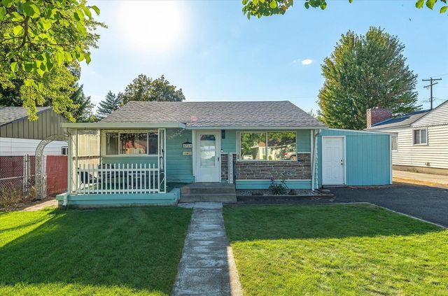 5723 N Loma Dr, Spokane, WA 99205