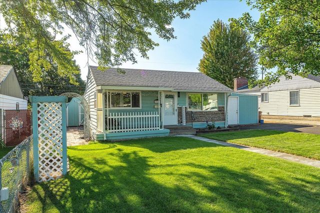 5723 N Loma Dr, Spokane, WA 99205