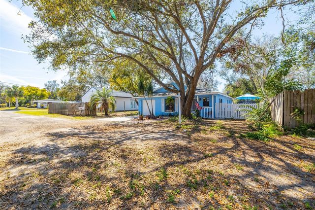 1335 15TH STREET, Palm Harbor, FL 34683