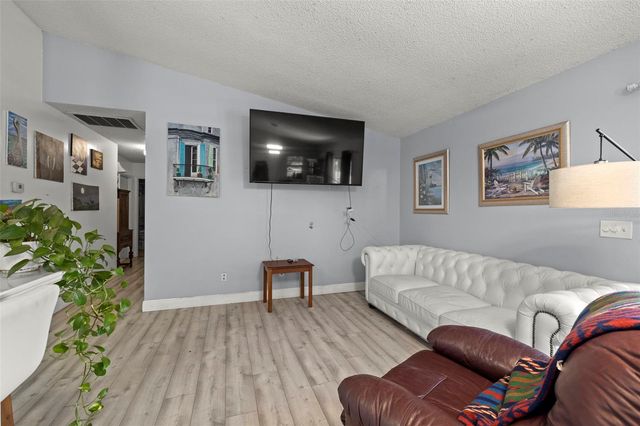 1335 15TH STREET, Palm Harbor, FL 34683