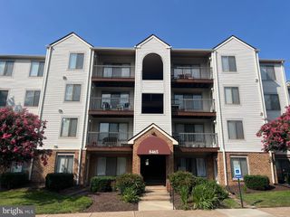 8465 CROZIER CT #402, Manassas, VA 20110